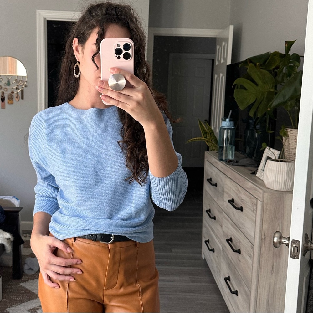 Chicos Cropped Sweater